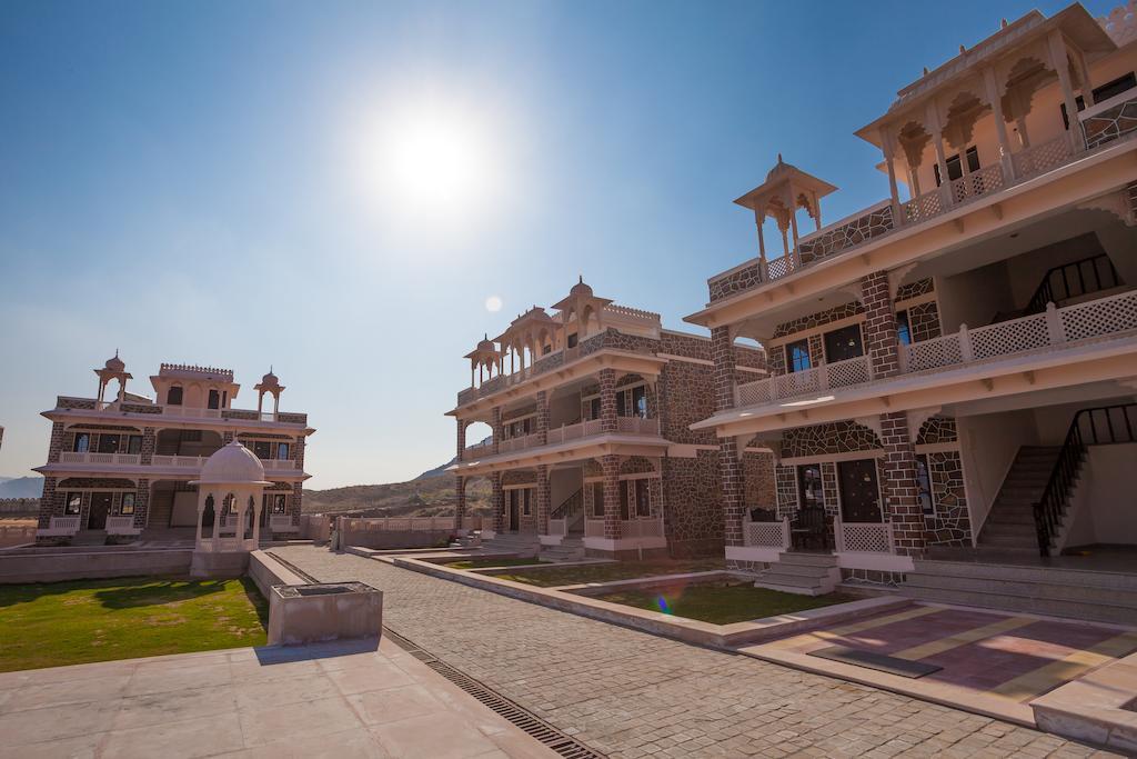 Bhanwar Singh Palace Hokaran Exterior foto